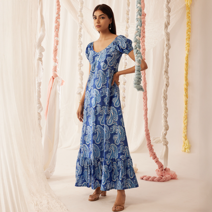 blue paisley dress Blue paisley dress – Akanya